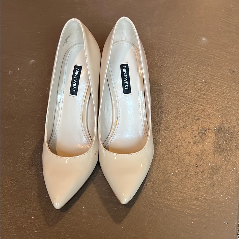 Nine West Women's Beige Pumps